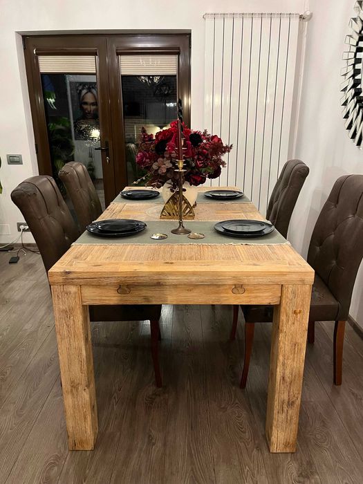 Masa Extensibila Lemn Masiv Salcam (180-240 cm) + Cadou 4 Scaune