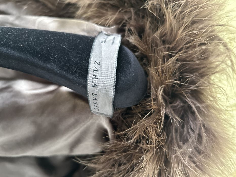 Bolerou din puf de strut Zara Basic -piesa de exterior/interior