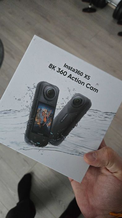 Camera Insta360 x5