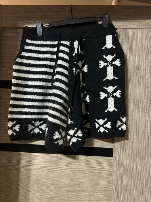 Продам шорты из шерсти теплые