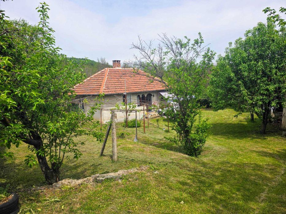 Продава се Къща в с. Кладоруб, Област Видин - 60 кв.м за 417 €/кв.м - Снимка #13