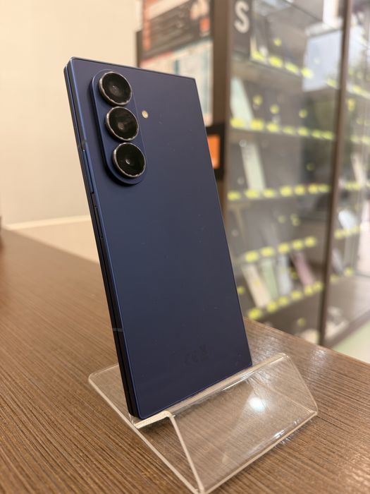 Samsung Fold 7 / 256GB / Impecabil / 65 cicluri / Garantie pana in 04/2028