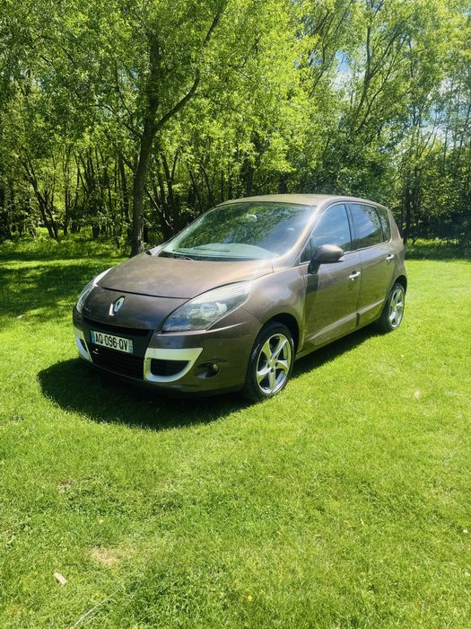 Renault Scenic 2011