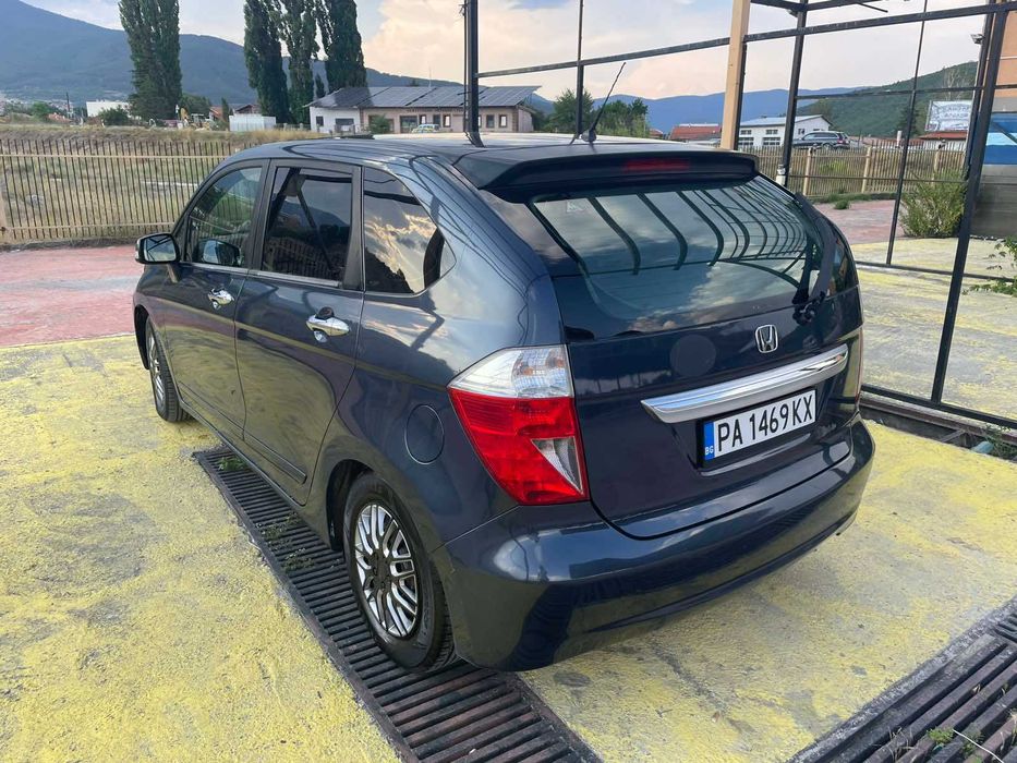 Honda FR-V 1.7 с газ