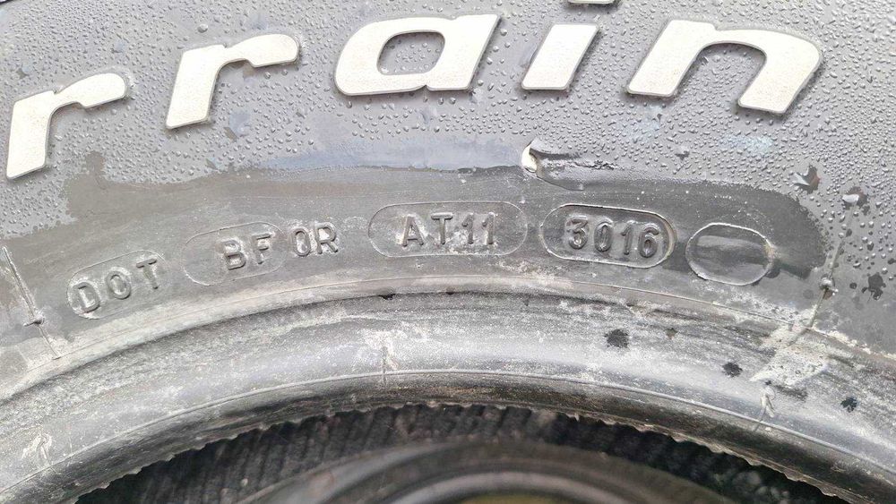 Офроуд гуми 235х85х16