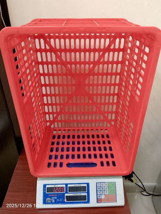 Yashik olma pkastishka