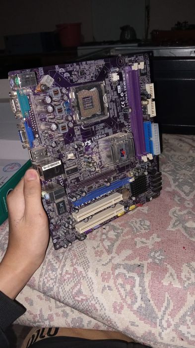 Материнская плата