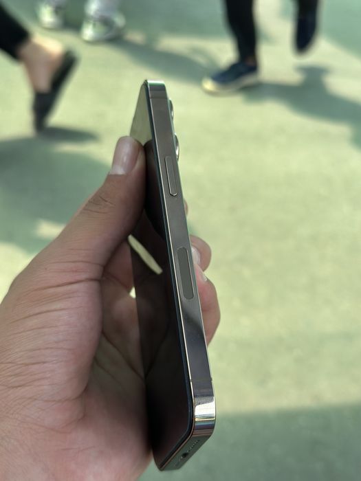 Iphone 13 pro gold rang 128 gb  batareya 100%
