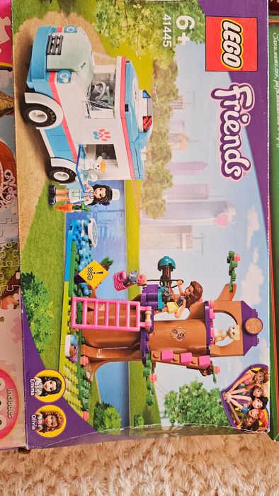 Комплект: Лего, Настолна игра и Пъзели