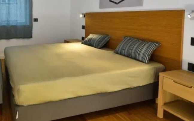 Дава се под наем Тристаен апартамент в Пловдив, Център - 75 кв.м за 198.9 € - Снимка #1