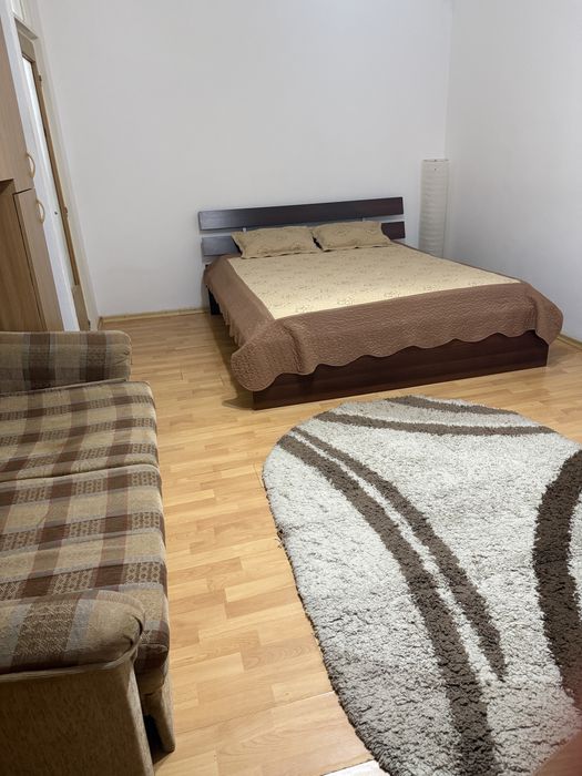 Inchiriez garsoniera Piata Sudului