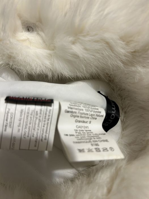 Caciula , blana iepure .