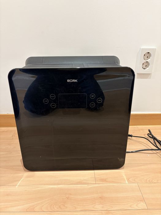 Увлажнитель воздуха BORK Q710