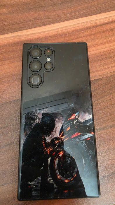 Телефон Самсунг S22 Ultra