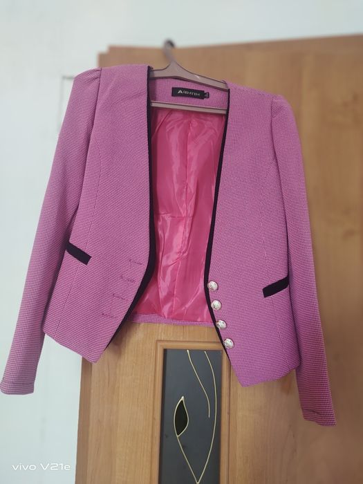 Продам очень классные и качественные вещи