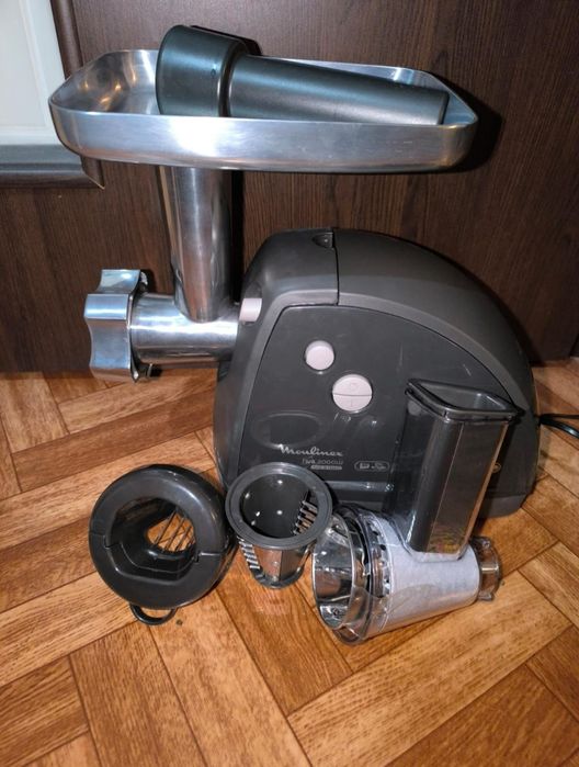 Мясорубка Moulinex