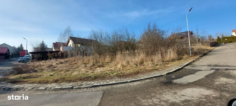 De vanzare teren 970 mp , cart. Orizontului-Livezeni