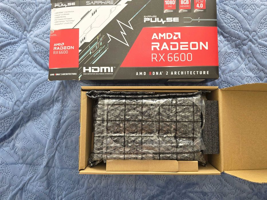 Placa video Sapphire Radeon RX 6600 PULSE, 8GB GDDR6, 128-bit