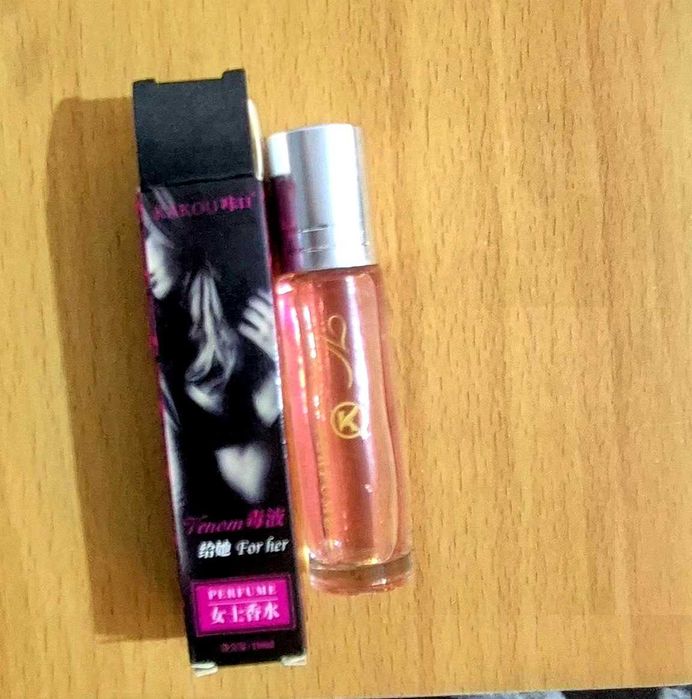 Parfum cu feromoni. Pentru atractia sexului opus