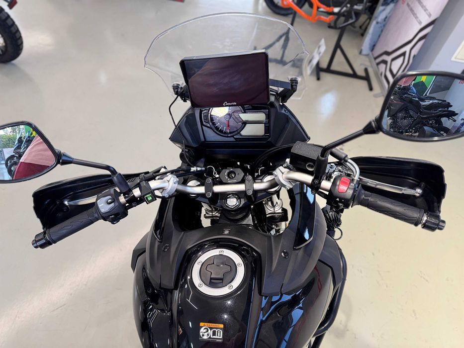 Motocicleta Suzuki V-Strom DL650