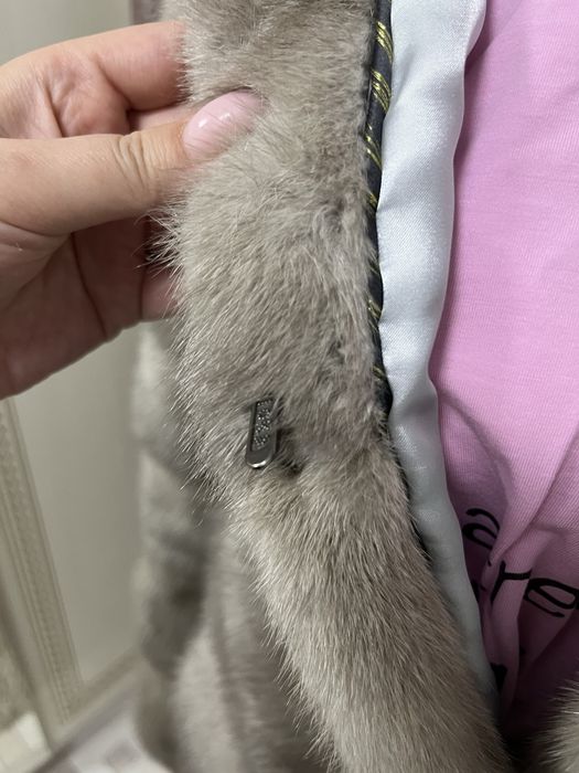 ПРОДАЕТСЯ НОРКОВАЯ ШУБА Трансформер 220000тг