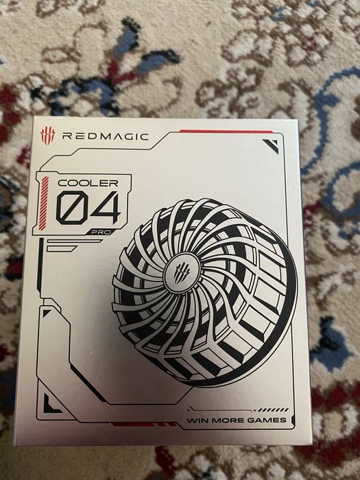 RedMagic Cooler 04 Pro – ойынға арналған смартфон салқындатқыш