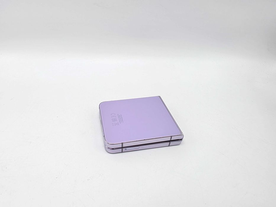 Samsung Flip4 Purple 128GB 8GB Ram Neverlocked Stare Buna