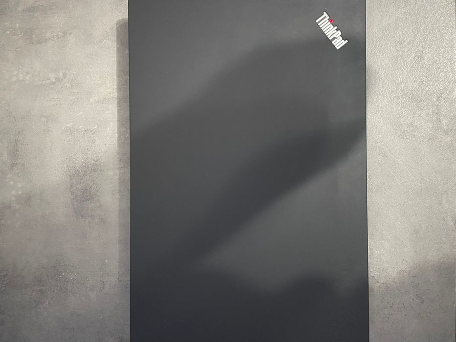Лаптоп Lenovo ThinkPad T15 Gen2