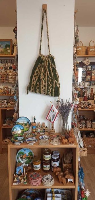 Ръчно изработена плетена торба – уникален занаятчийски дизайн