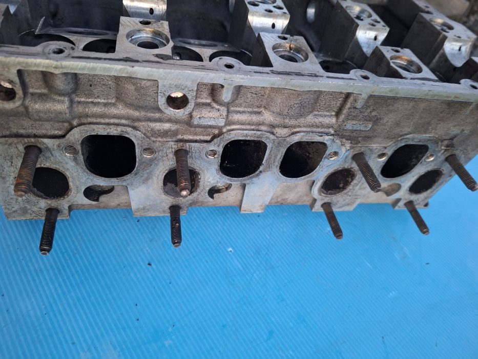 Отлично състояние легла дюзи  Глава 1.9tdi 131к Volkswagen Audi Seat