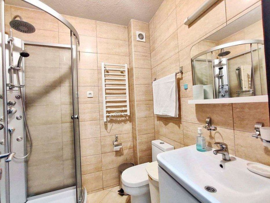 Двустаен апартамент в Кръстова вада