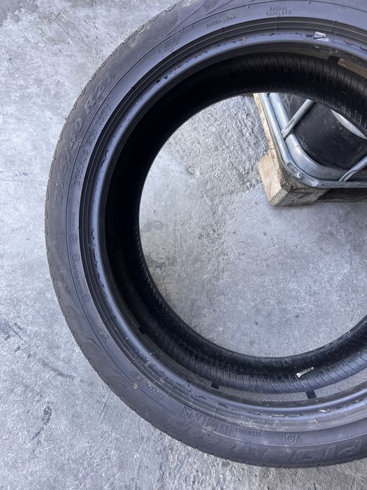 4 anvelope vara 275/40/21 , Pirelli , 5.5-6 mm