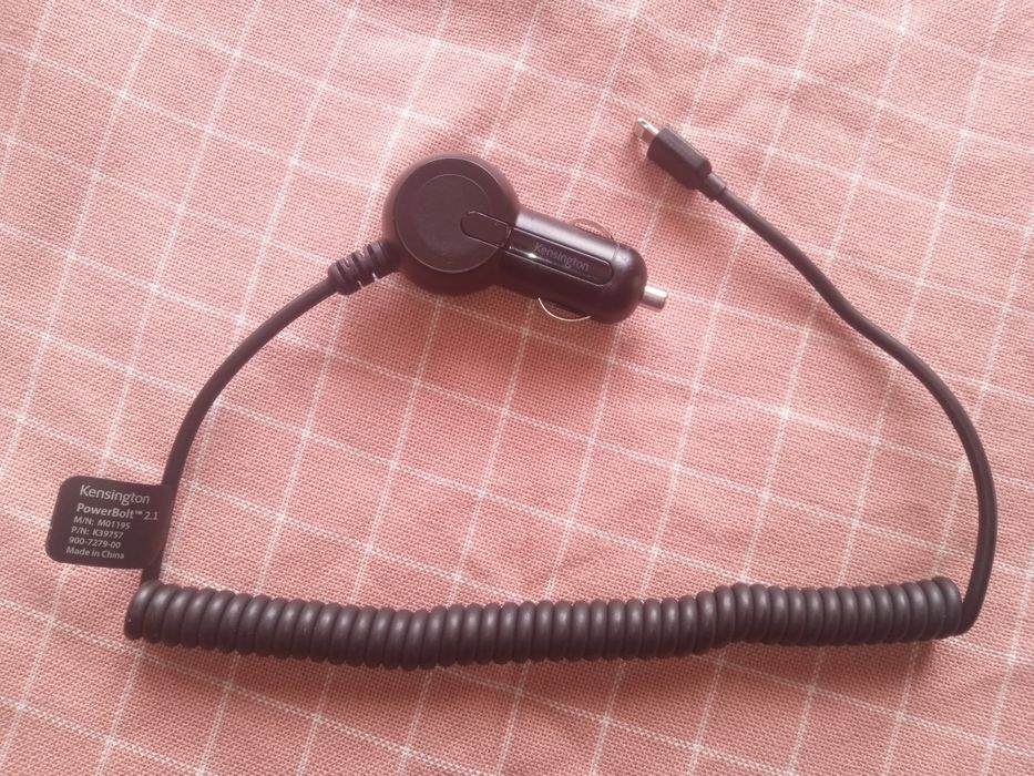 Зарядно за Кола Автомобил iPhone 5 до 14 Kensington Powerbolt 2.1 Ново