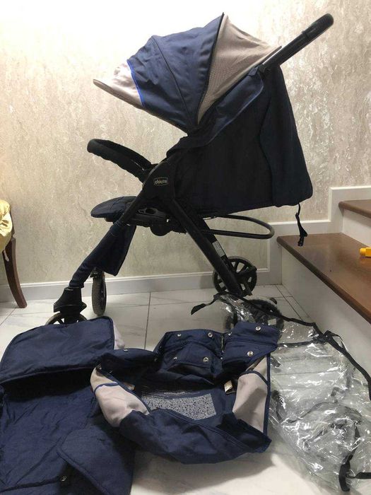 Продам  Коляску CHICCO для детей.