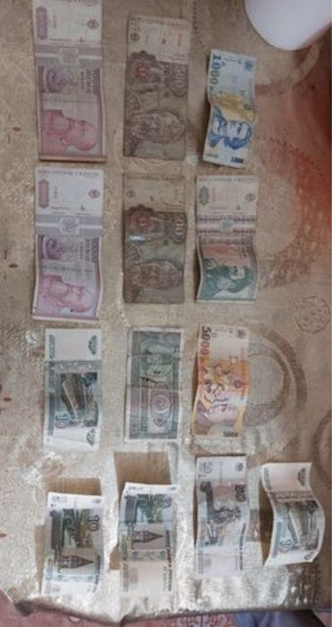 Bancnote vechi+ monezi