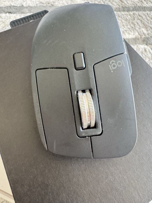 Logitech MX Master 3S – Безжична, в отлично състояние