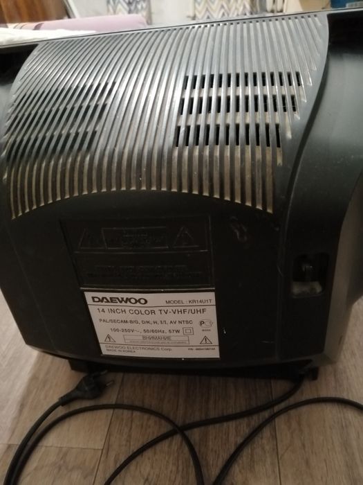 Телевизор Daewoo продам