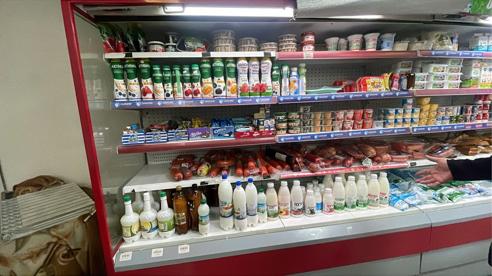 Продам витринный холодильник