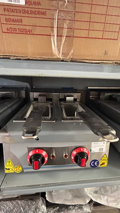 Двоен електрически фритюрник SNACK 3 + 3 литра