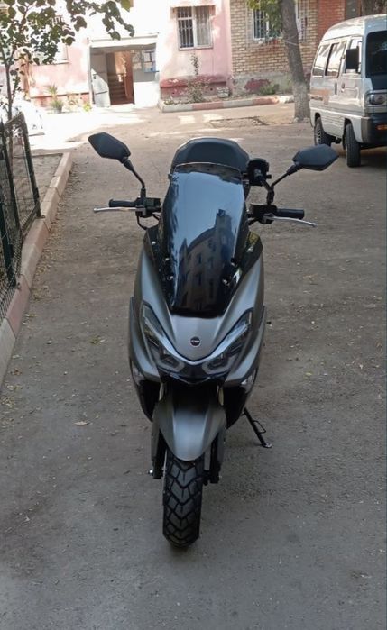 Skuter sotiladi holati ideal