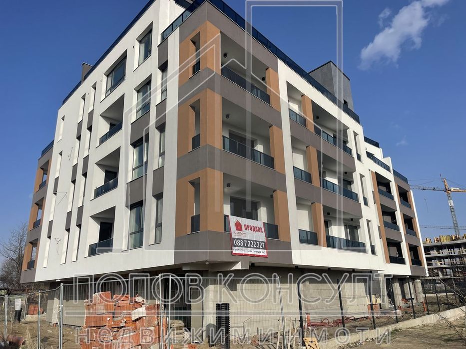 Продава се Тристаен апартамент в Пловдив, Кършияка - 130 кв.м за 1154 €/кв.м - Снимка #15