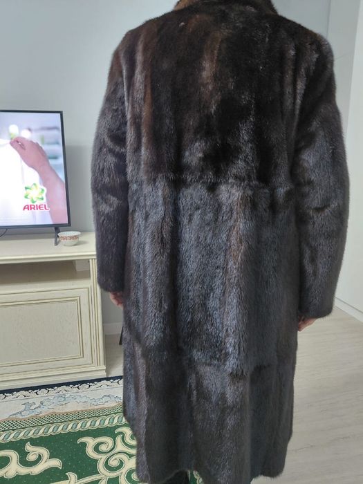 Продам норковую шубу б/у