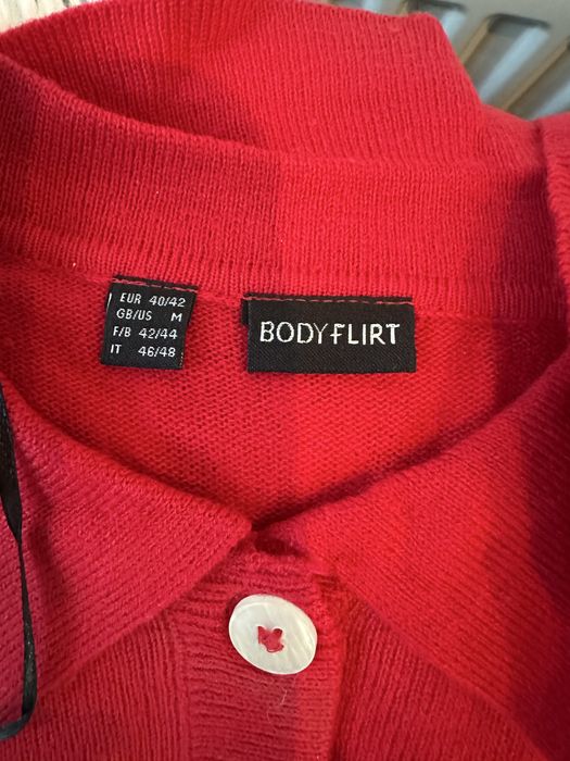 Haine dama aproape noi