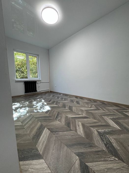 Продам свою квартиру 4 комнатную квартиру с новым ремонтом