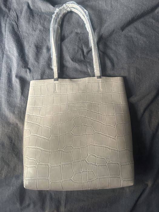 Нова чанта zara