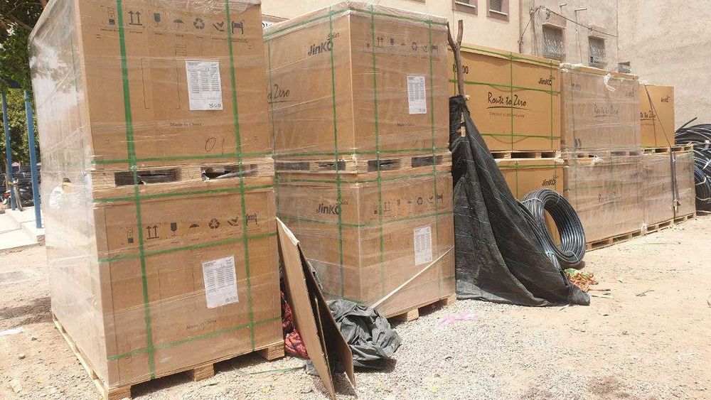 Quyosh panel Jinko 0.15 Invertor DEYE Akkumlyator Dyness Eng Arzon