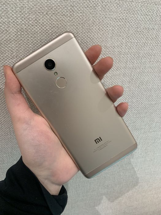 Redmi 5 б/у коробка документ отсуствует