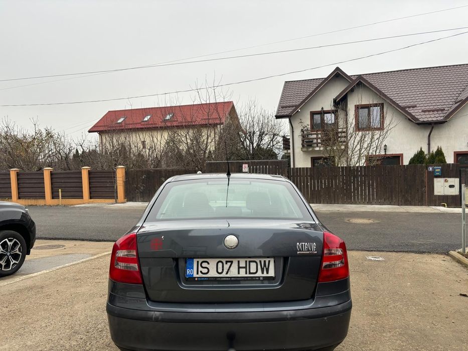Vând Skoda Octavia 2007, benzină, 1.6 MPI