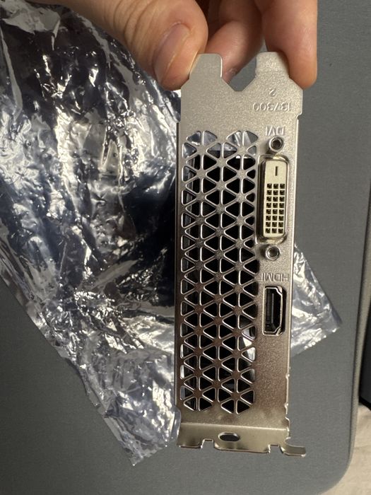 Placă Video NVIDIA GeForce GTX 1650 4GB GDDR5 – Nouă / Neutilizată