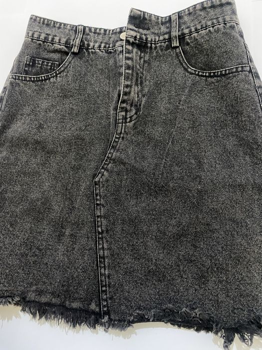 Продается джинсовая юбка.